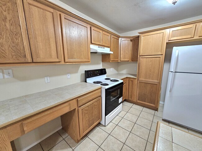 Foto del edificio - 3606 N Arroyo Park Ln