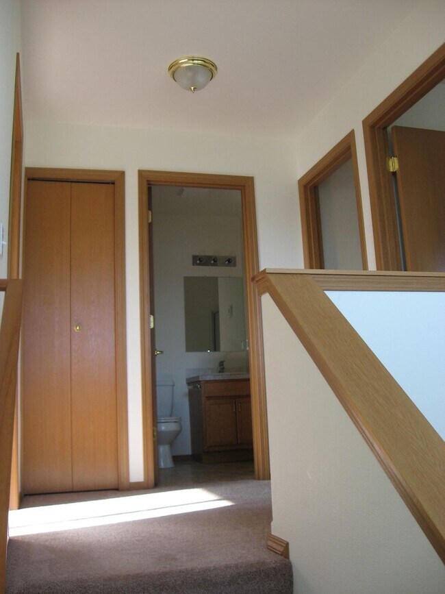 Foto del edificio - 1487 NW Elwha St