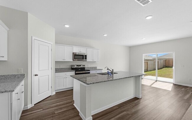 Building Photo - 21544 Rolling Streams Dr