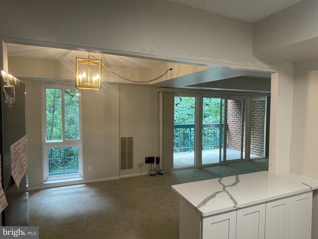 Building Photo - 11837 Shire Ct
