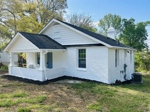 Building Photo - 110 Worley Rd