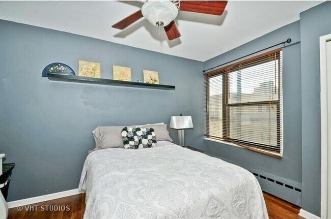 Foto del edificio - 3420 N Lake Shore Dr