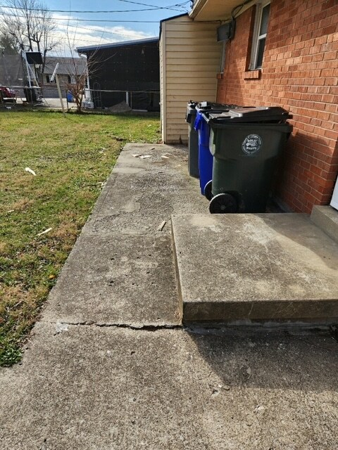 Foto del edificio - 1914 Cobyville Ct