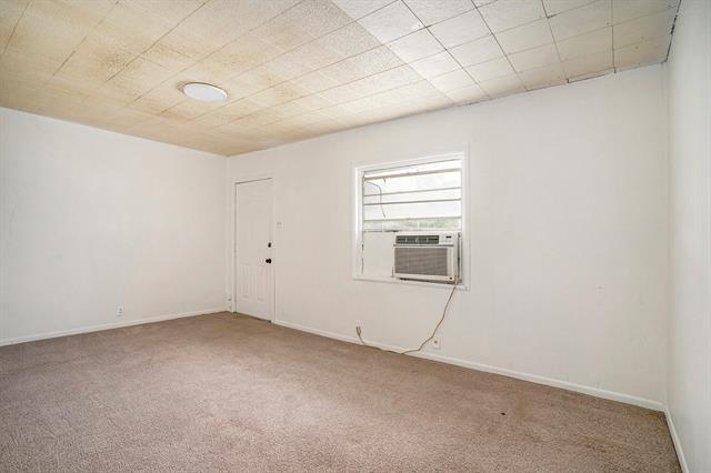 Building Photo - 1708 Redwood Dr