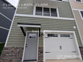 Building Photo - 1327 Derby Dr