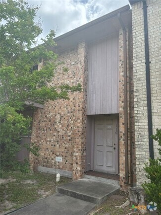 Building Photo - 110 Kreekview Dr