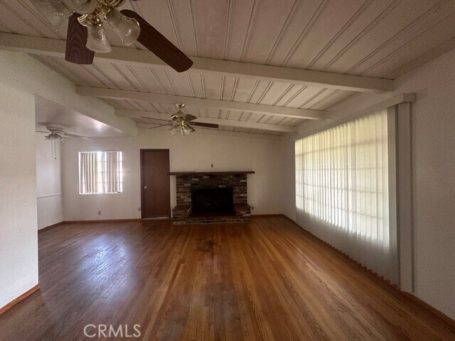 Building Photo - 929 W Barbara Ave