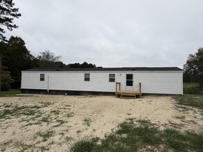 Building Photo - 464 Batchelor Rd
