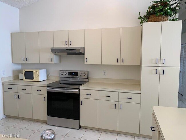 Foto del edificio - 3 br, 2 bath House - 202 Wedgewood Cir