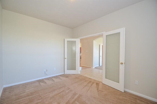 Building Photo - 17407 S Sienna Cove Ln