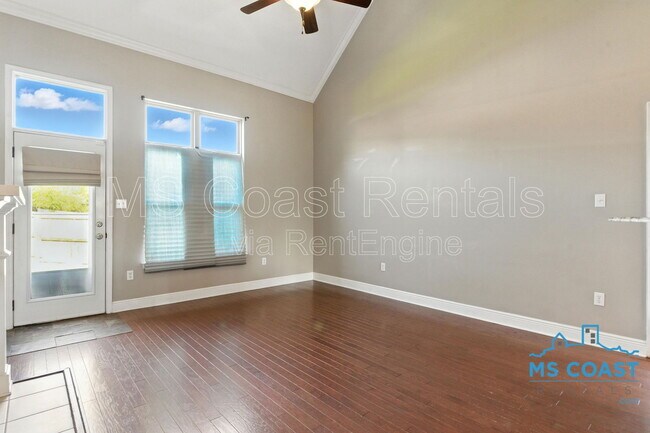 Building Photo - 17194 Palm Ridge Dr