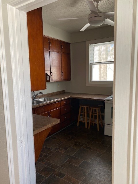 Foto del edificio - Main St