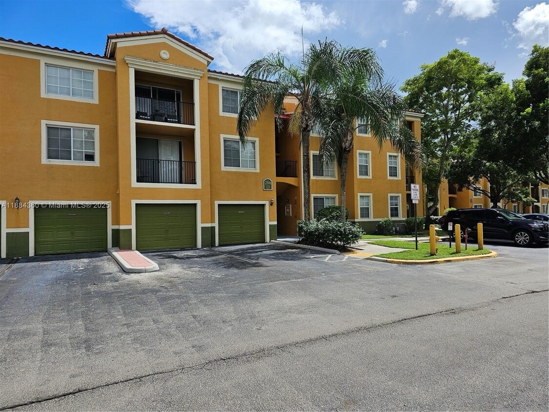 Foto principal - 2301 W Preserve Way