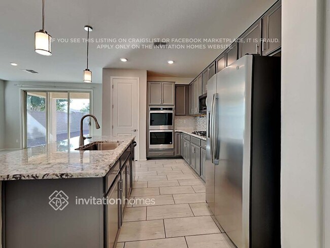 Foto del edificio - 4414 198th Dr