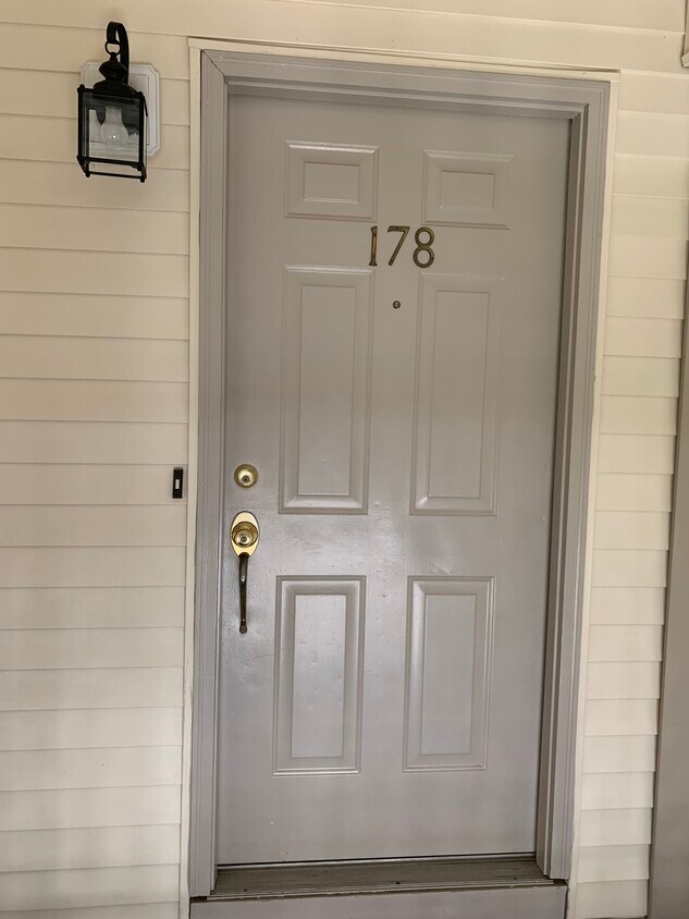 178 Potomac Dr Unit 178, Basking Ridge, NJ 07920 Condo for Rent in