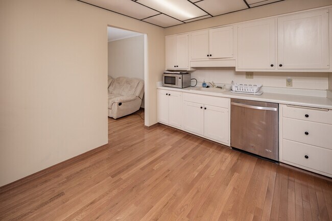 Building Photo - 3555 56th Street Pl