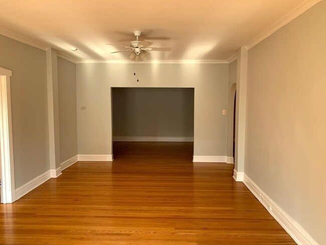Interior Photo - Howard Beach Apartments