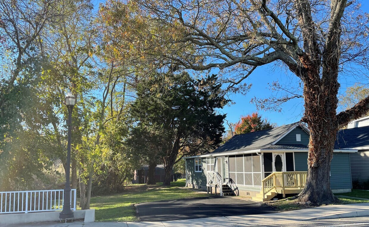View looking West - 8712 Bayside Rd