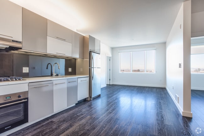 2BR,2BA - Aquatic Higby Apartments