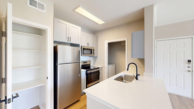 Interior Photo - Lakeline Villas