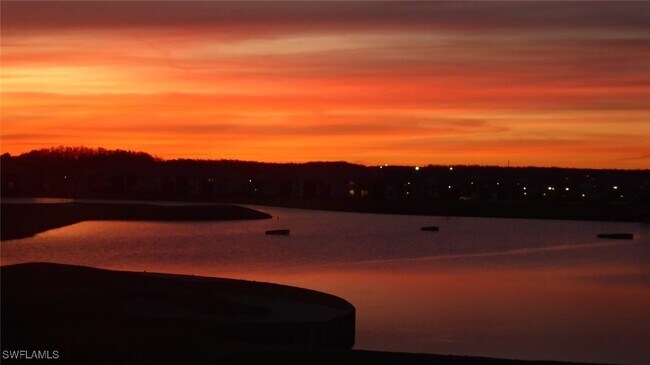 Foto del edificio - 5807 Double Eagle Cir