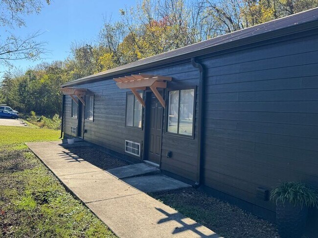 Foto del edificio - 6918 Northside Dr