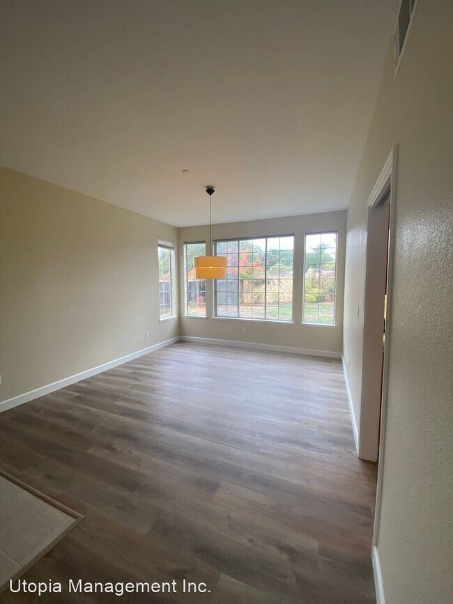 Foto del edificio - 5 br, 3 bath House - 28020 Fox Hollow Drive