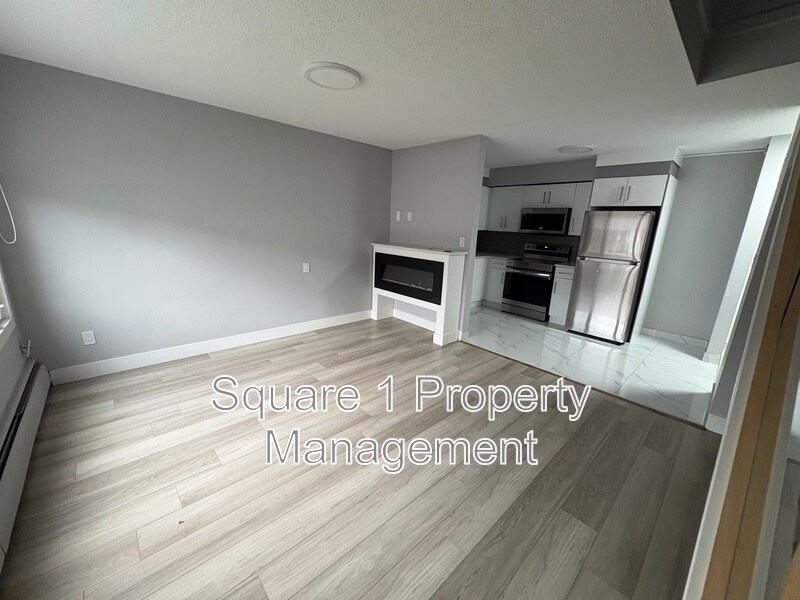 Photo du bâtiment - 8550 82 Ave NW