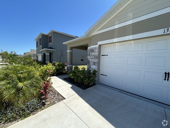 Building Photo - 1356 Cork Dr