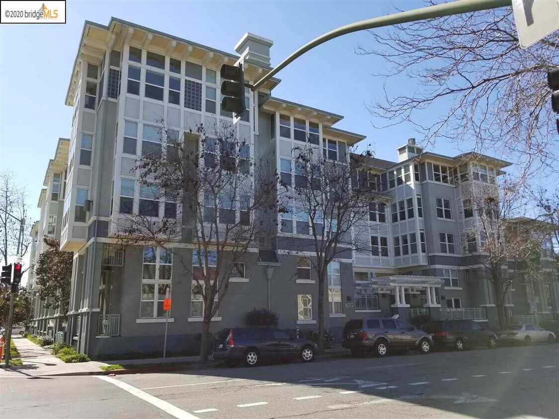 655 12th St Unit 309, Oakland, CA 94607 Condo for Rent in Oakland, CA