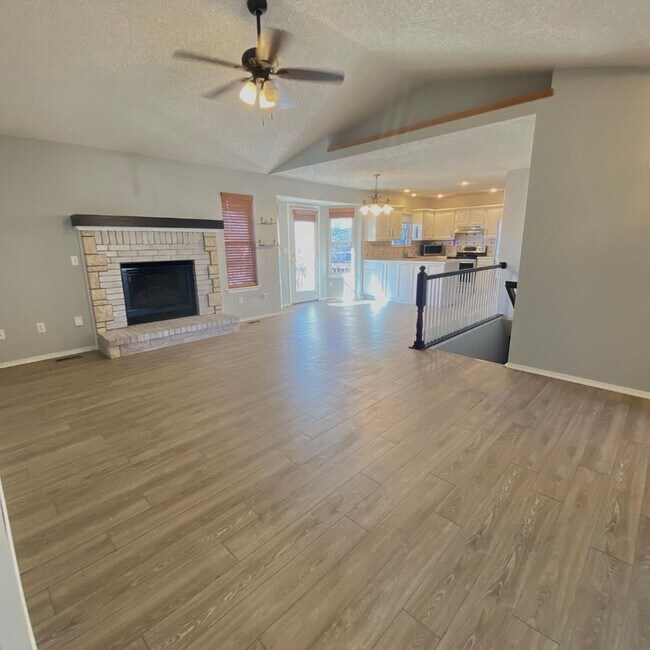 Foto del edificio - 4811 E Willow Point Ct