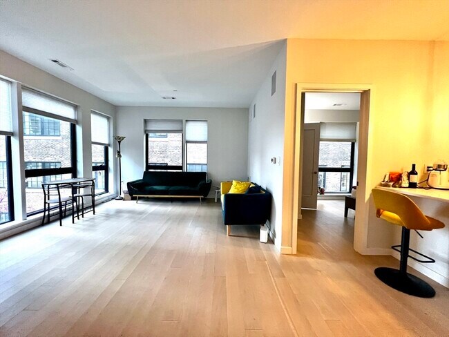 Foto del edificio - 45 W 3rd St