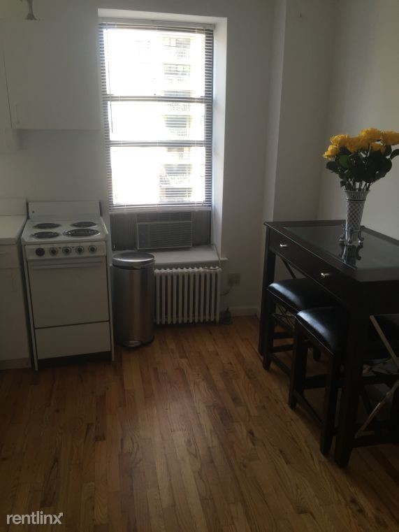 Foto del edificio - 434 E 72nd St