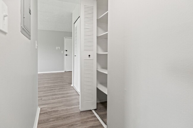 Building Photo - Westgrove Apartments