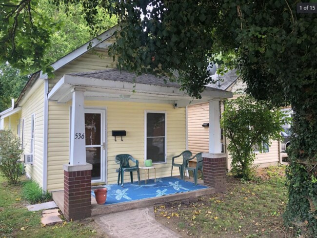 Foto del edificio - 536 Jefferson St