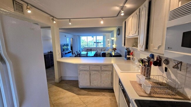 Photo - 3100 N Course Ln Apartment