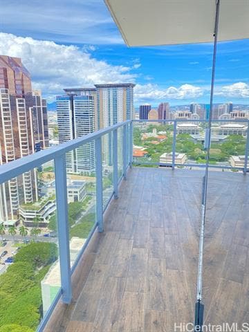 Building Photo - 888 Kapiolani Blvd