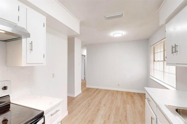 Foto del edificio - 1208 S Benton St