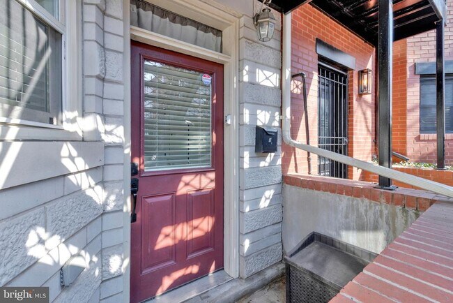 Foto del edificio - 1915 6th St NW