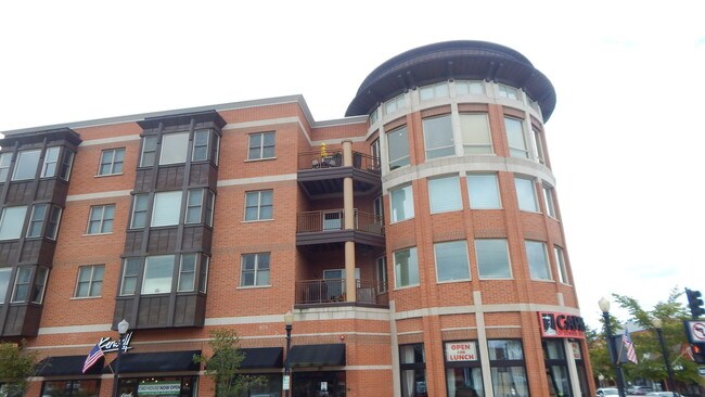 Foto del edificio - 945 Burlington Ave