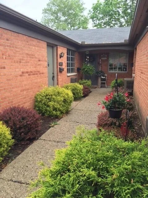 Building Photo - 5470 Dunmore Dr