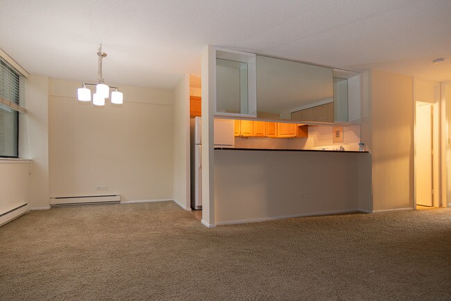 Foto del edificio - 3110 N Sheridan Rd