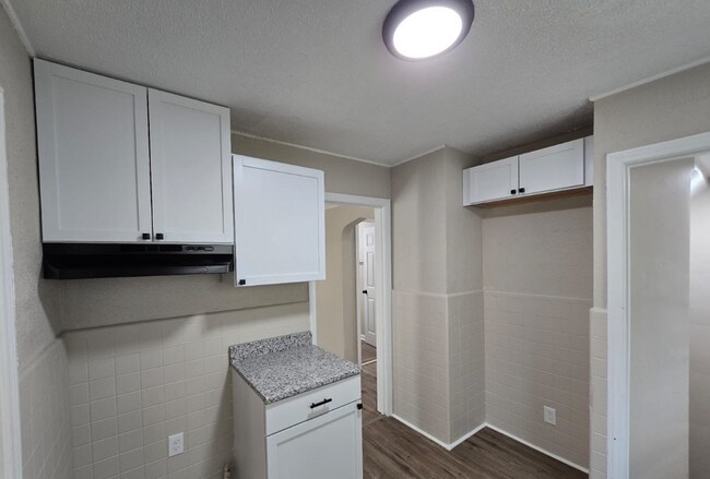 Foto del edificio - Fully Renovated 3-Bedroom Home – Move-In R...