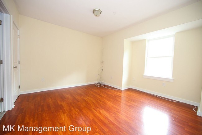 Foto del edificio - 1540 N Willington St