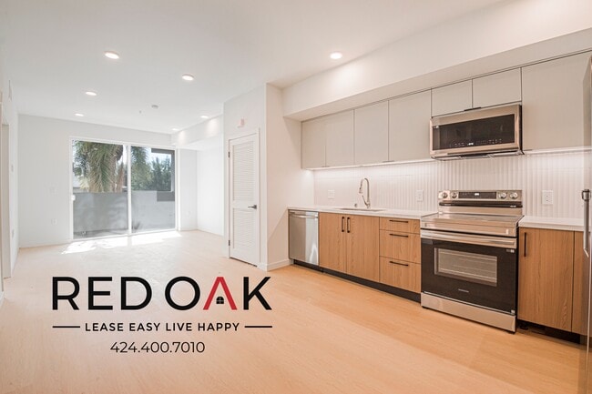 Foto del edificio - 856 S Gramercy Dr