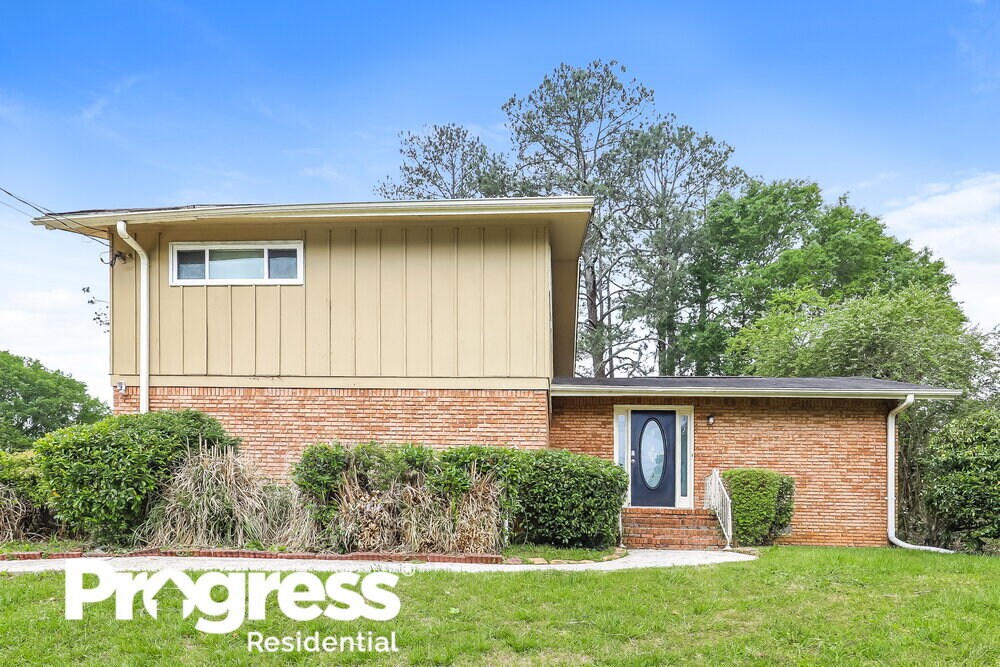 Primary Photo - 6389 Maddox Rd