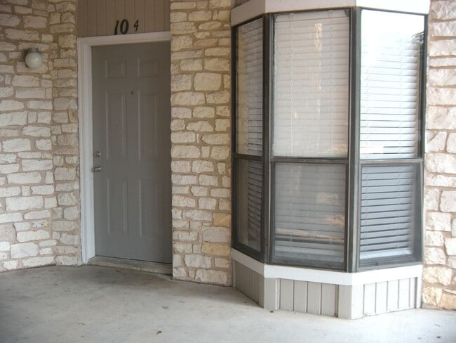 Building Photo - 2604 Salado St