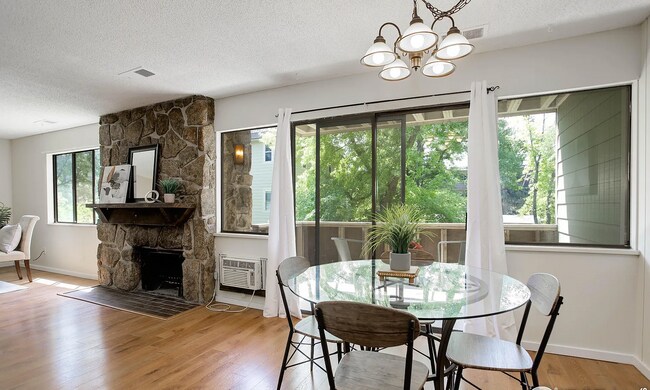 Building Photo - 3345 Chisholm Trl