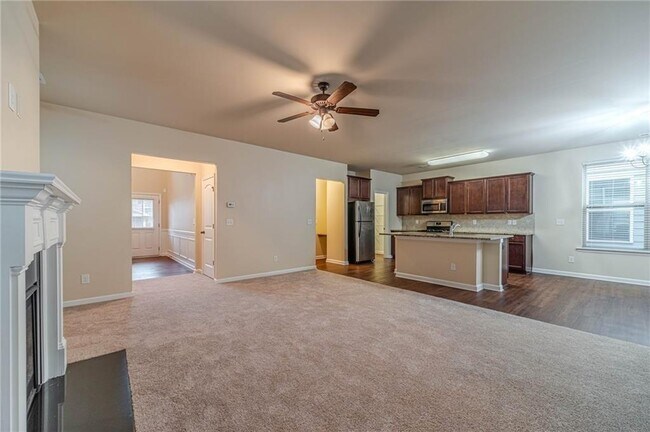 Foto del edificio - 2159 Baywood Tree Ln SW