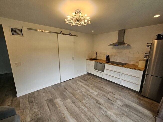 Foto del edificio - 1458 SW 19th Ave